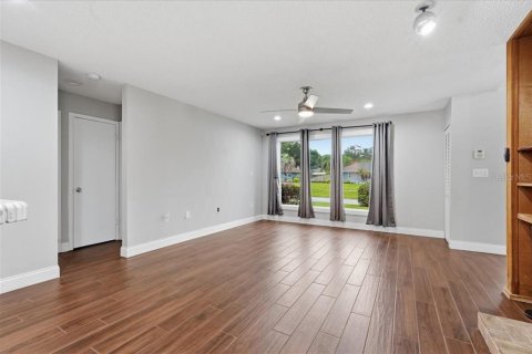Villa ou maison à vendre à Lakeland, Floride: 4 chambres, 241.17 m2 № 2199989 - photo 23