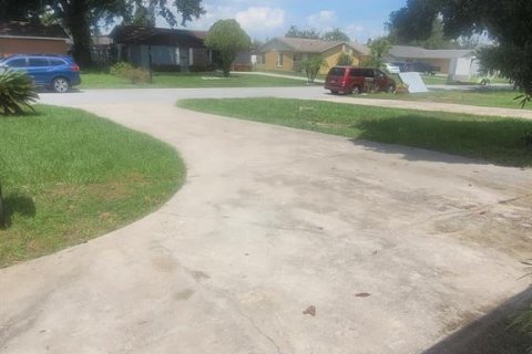 Casa en alquiler en Kissimmee, Florida, 2 dormitorios, 85.38 m2 № 1908809 - foto 17