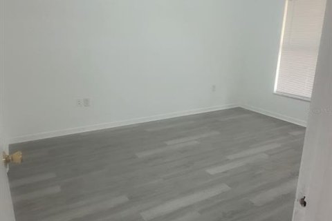 Casa en alquiler en Kissimmee, Florida, 2 dormitorios, 85.38 m2 № 1908809 - foto 10
