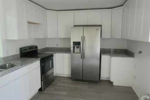 Casa en alquiler en Kissimmee, Florida, 2 dormitorios, 85.38 m2 № 1908809 - foto 6