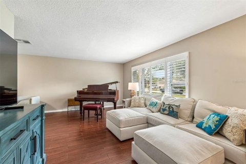 Villa ou maison à vendre à Seminole, Floride: 3 chambres, 172.89 m2 № 2116937 - photo 7