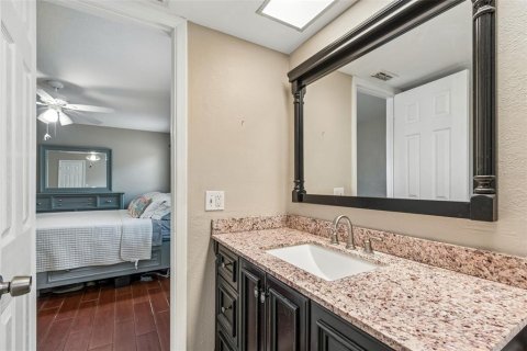Villa ou maison à vendre à Seminole, Floride: 3 chambres, 172.89 m2 № 2116937 - photo 16
