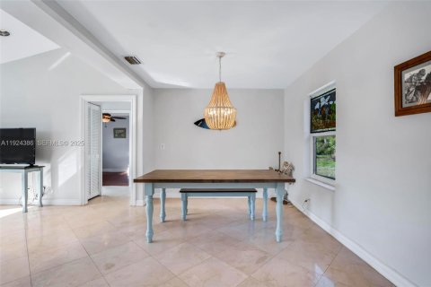 Casa en venta en Loxahatchee Groves, Florida, 3 dormitorios, 122.63 m2 № 1986514 - foto 15