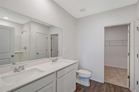 House in Parrish, Florida 2 bedrooms, 121.89 sq.m. № 2400217 - photo 8