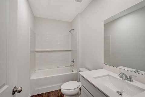House in Parrish, Florida 2 bedrooms, 121.89 sq.m. № 2400217 - photo 12