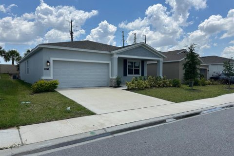 House in Davenport, Florida 4 bedrooms, 198.35 sq.m. № 1851701 - photo 4