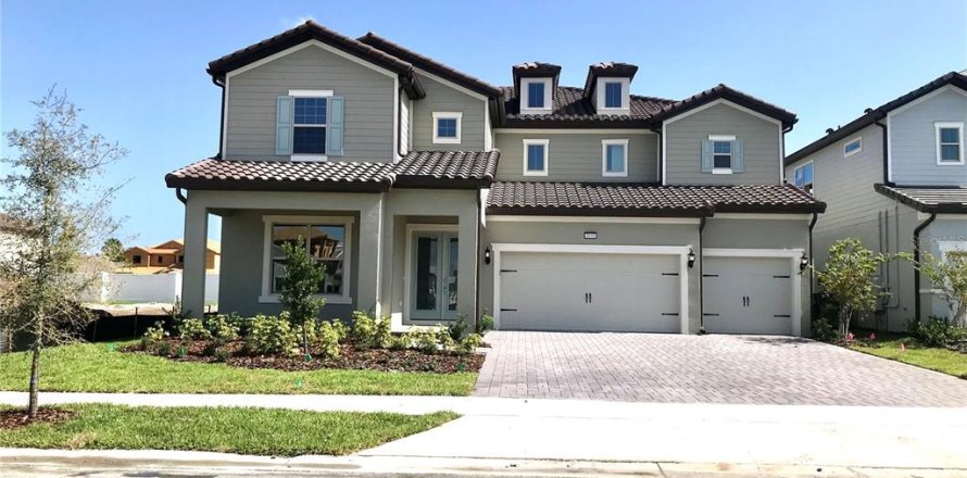 House in Orlando, Florida 4 bedrooms, 390.65 sq.m. № 1071639