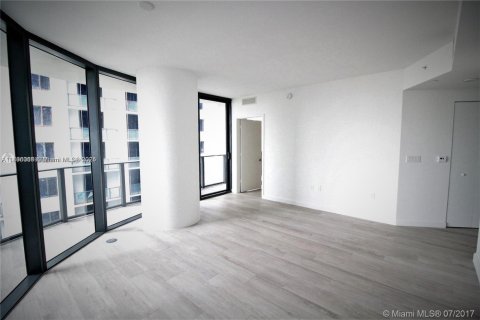 Copropriété à vendre à Miami, Floride: 2 chambres № 1932278 - photo 6