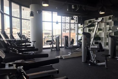 Copropriété à vendre à Miami, Floride: 2 chambres № 1932278 - photo 16