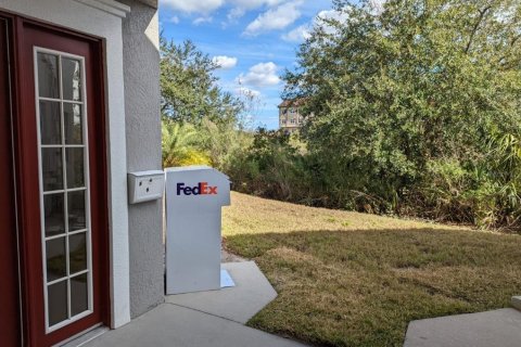 Immobilier commercial à louer à Tampa, Floride: 167.22 m2 № 823519 - photo 3
