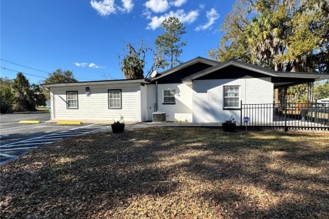 Commercial property in Chiefland, Florida 217.3 sq.m. № 2239078 - photo 2