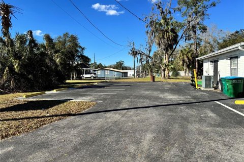 Commercial property in Chiefland, Florida 217.3 sq.m. № 2239078 - photo 10