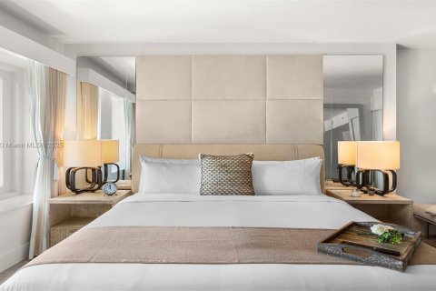 Condo in Miami Beach, Florida, 2 bedrooms  № 2022962 - photo 19