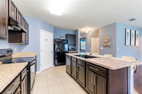 Villa ou maison à vendre à Winter Haven, Floride: 5 chambres, 269.88 m2 № 2314459 - photo 23