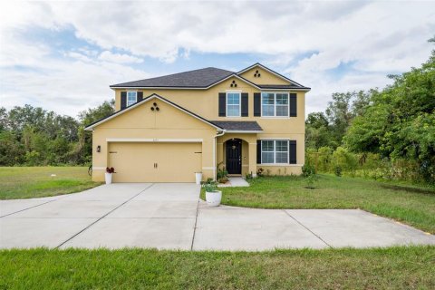 Villa ou maison à vendre à Winter Haven, Floride: 5 chambres, 269.88 m2 № 2314459 - photo 16