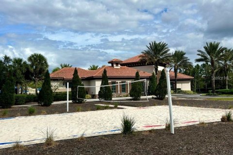 House in Davenport, Florida 7 bedrooms, 293.01 sq.m. № 1658438 - photo 27