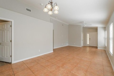 Casa en alquiler en Riverview, Florida, 3 dormitorios, 122.07 m2 № 1914696 - foto 5