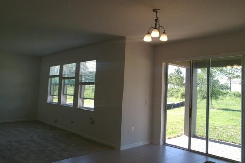House in Winter Garden, Florida 4 bedrooms, 229.38 sq.m. № 1651088 - photo 20
