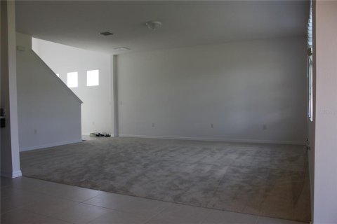 House in Winter Garden, Florida 4 bedrooms, 229.38 sq.m. № 1651088 - photo 3
