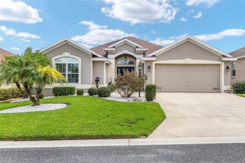 House in The Villages, Florida 3 bedrooms, 227.05 sq.m. № 1898972 - photo 5