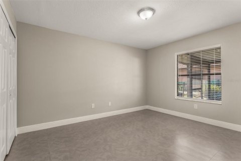 Casa en alquiler en Kissimmee, Florida, 2 dormitorios, 92.07 m2 № 1903272 - foto 9