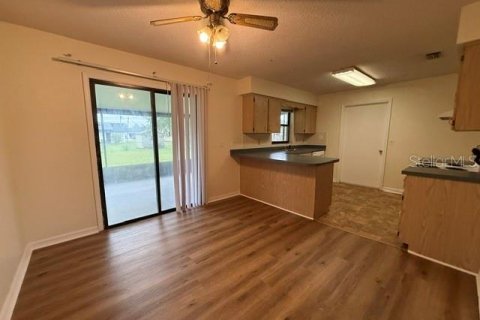 Villa ou maison à louer à Belleview, Floride: 3 chambres, 119.66 m2 № 2403727 - photo 6