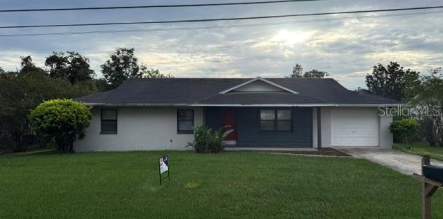 Villa ou maison à Belleview, Floride 3 chambres, 119.66 m2 № 2403727