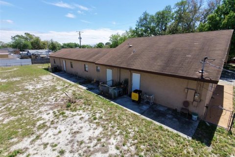 Commercial property in Auburndale, Florida 250.84 sq.m. № 2212767 - photo 15