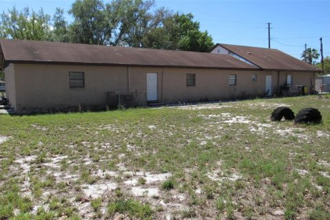Commercial property in Auburndale, Florida 250.84 sq.m. № 2212767 - photo 14