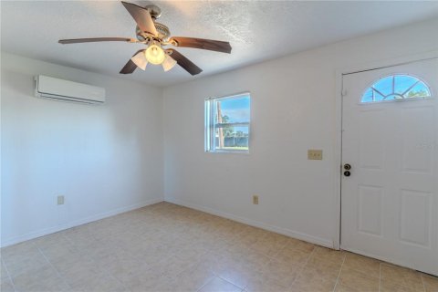 Casa en venta en Winter Haven, Florida, 3 dormitorios, 123.84 m2 № 1899801 - foto 5