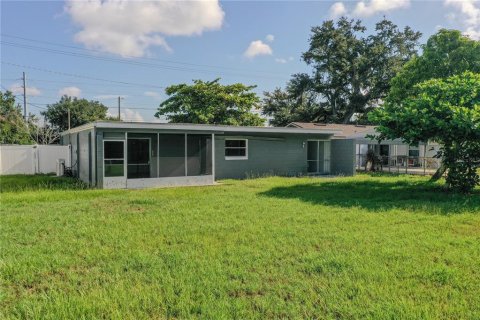 Casa en venta en Winter Haven, Florida, 3 dormitorios, 123.84 m2 № 1899801 - foto 2
