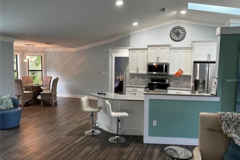 House in Sarasota, Florida 3 bedrooms, 168.62 sq.m. № 1810090 - photo 15