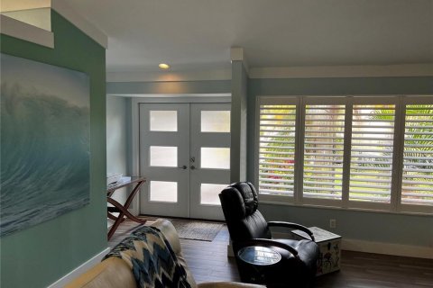 House in Sarasota, Florida 3 bedrooms, 168.62 sq.m. № 1810090 - photo 5