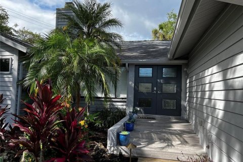 House in Sarasota, Florida 3 bedrooms, 168.62 sq.m. № 1810090 - photo 3