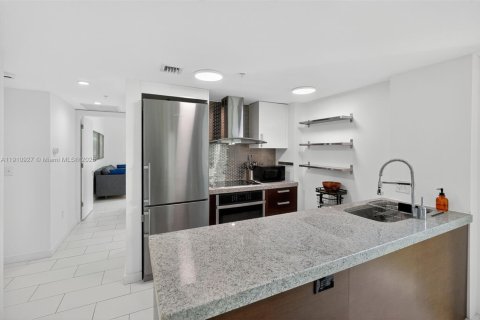 Condominio en venta en Miami, Florida, 2 dormitorios, 90.3 m2 № 2013241 - foto 14