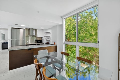 Condominio en venta en Miami, Florida, 2 dormitorios, 90.3 m2 № 2013241 - foto 13