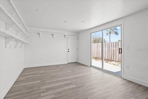 Casa en alquiler en Englewood, Florida, 2 dormitorios, 107.02 m2 № 1872831 - foto 28