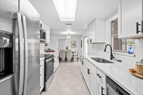 Casa en alquiler en Englewood, Florida, 2 dormitorios, 107.02 m2 № 1872831 - foto 18