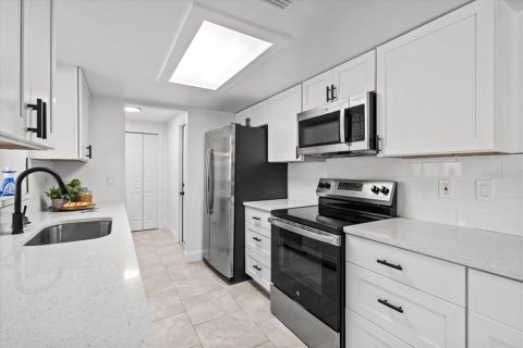 Casa en alquiler en Englewood, Florida, 2 dormitorios, 107.02 m2 № 1872831 - foto 16