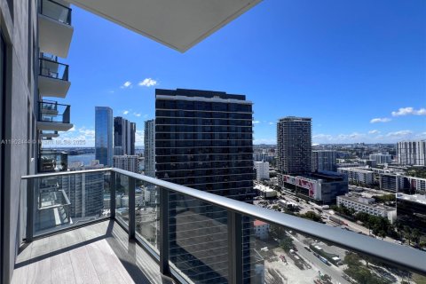 Condo in Miami, Florida, 2 bedrooms  № 1953861 - photo 30
