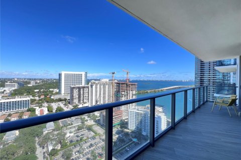 Condo in Miami, Florida, 2 bedrooms  № 1953861 - photo 27