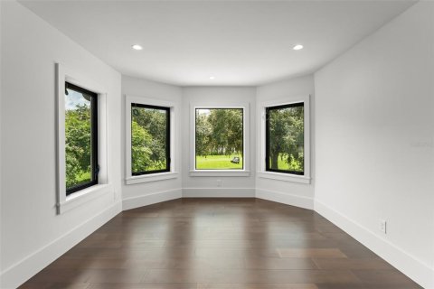 House in Windermere, Florida 5 bedrooms, 556.76 sq.m. № 2354899 - photo 30