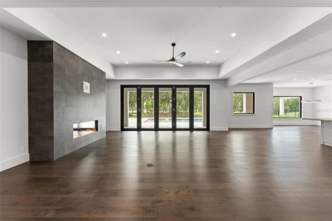 House in Windermere, Florida 5 bedrooms, 556.76 sq.m. № 2354899 - photo 6
