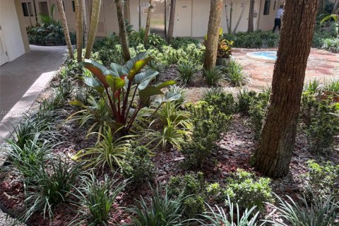 Condominio en alquiler en Miami, Florida, 2 dormitorios, 89.65 m2 № 1983536 - foto 19