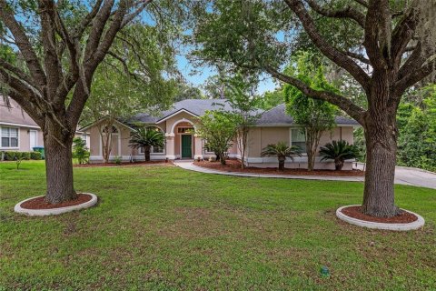 Купить виллу или дом в Алачуа, Флорида 3 комнаты, 216.65м2, № 1746478 - фото 1