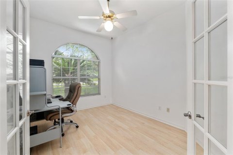 Купить виллу или дом в Алачуа, Флорида 3 комнаты, 216.65м2, № 1746478 - фото 21