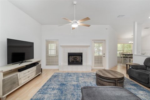 Купить виллу или дом в Алачуа, Флорида 3 комнаты, 216.65м2, № 1746478 - фото 4