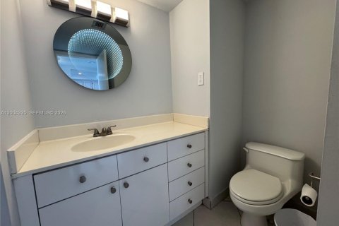 Apartment in Aventura, Florida 1 bedroom, 93.37 sq.m. № 2170509 - photo 7