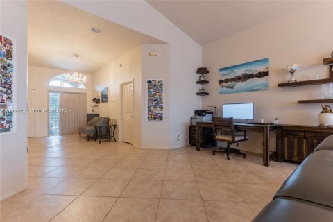 Villa ou maison à louer à Boca Raton, Floride: 3 chambres, 166.95 m2 № 1937667 - photo 4