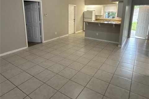 Apartamento en alquiler en Lehigh Acres, Florida, 3 dormitorios, 104.52 m2 № 1905427 - foto 2